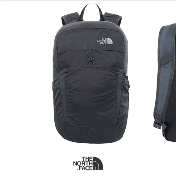 the north face flyweight 17l